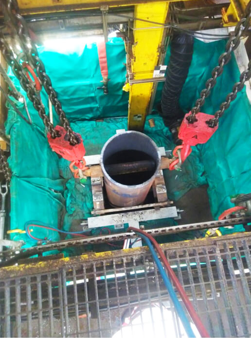 30 inch conductor removal using 25 tonne air hoist rental in offshore decommissioning
